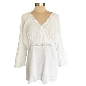 Silhouettes White Gauzy Tunic Lace Trimmed Size 1X Crossover Bodice Cottagecore